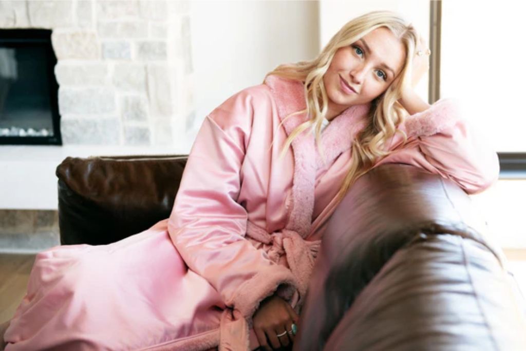 Top 5 Throw Blankets Of 2025